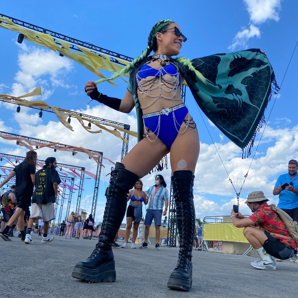 Meet your Posher, Margo